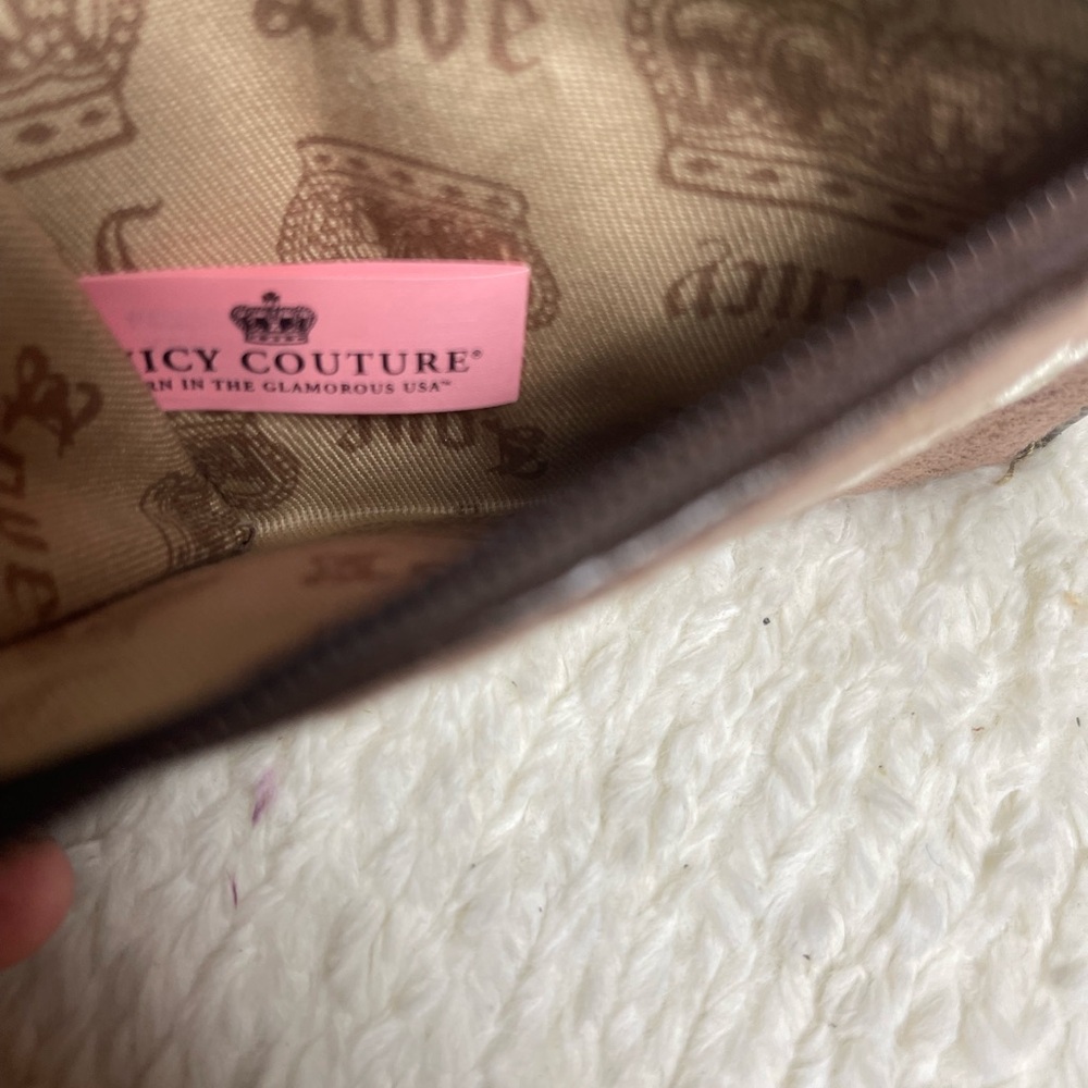 Vintage Juicy Couture velour Brown Coin purse. Leather trim . - Picture 7 of 7